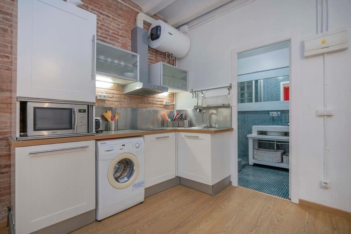 Exclusive 2 Bedroom Apartment In The City Center Barcelona Exterior foto