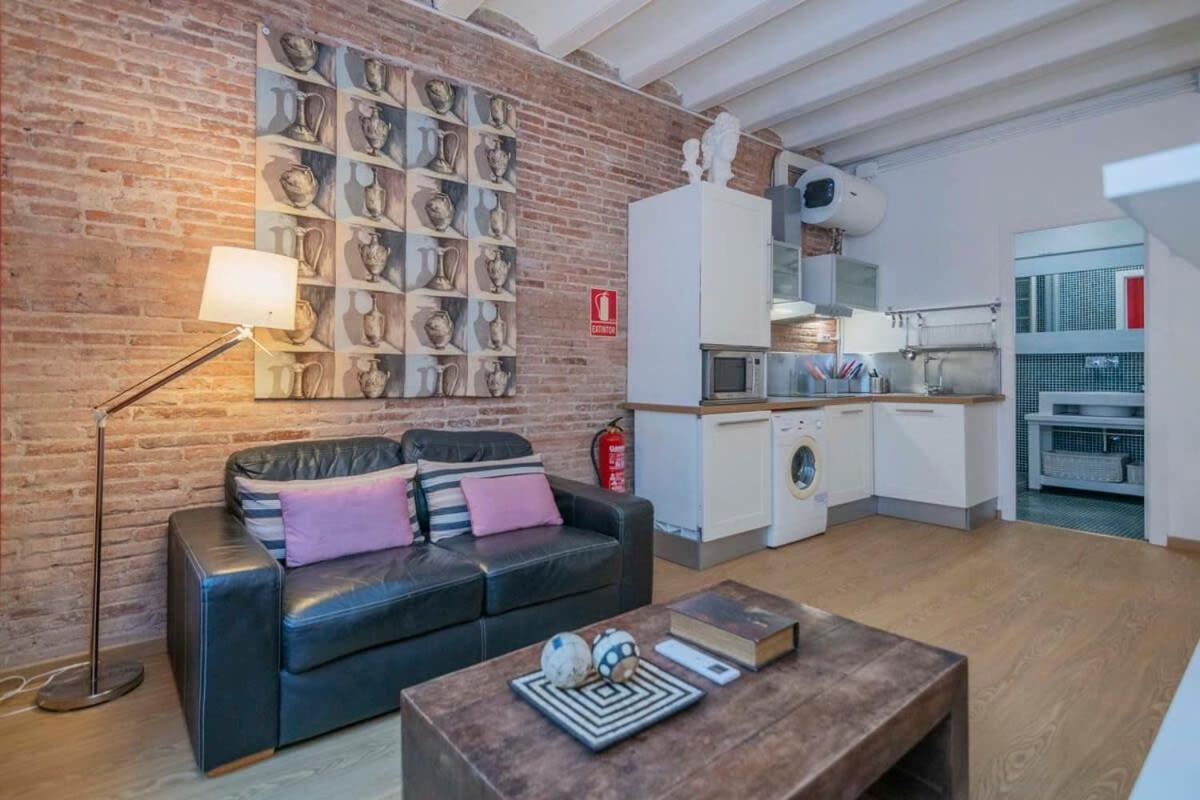 Exclusive 2 Bedroom Apartment In The City Center Barcelona Exterior foto